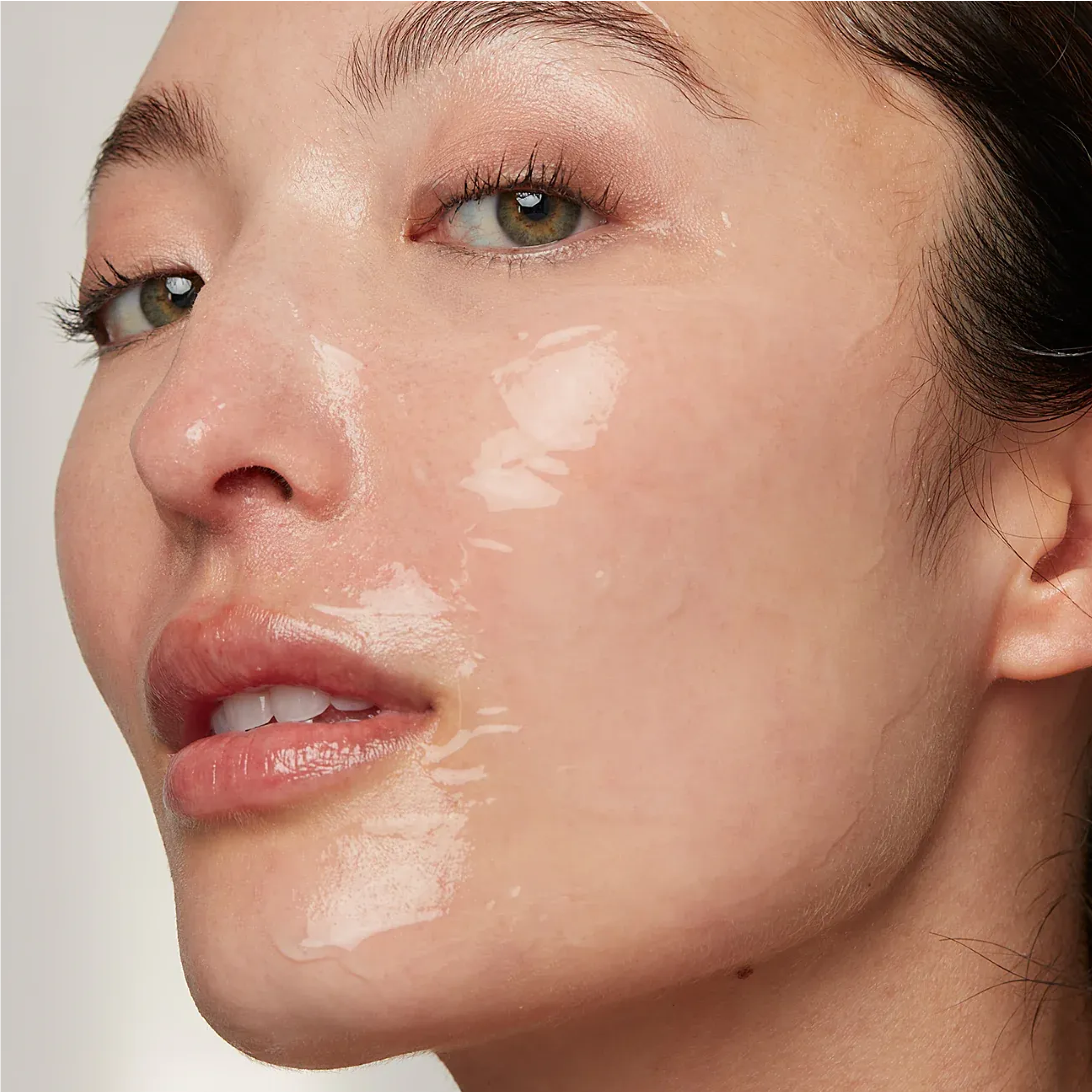 wedoskin NuFACE IonPlex Hydra-Gel Power Mask pack of five, hydrating skincare masks with soothing gel texture