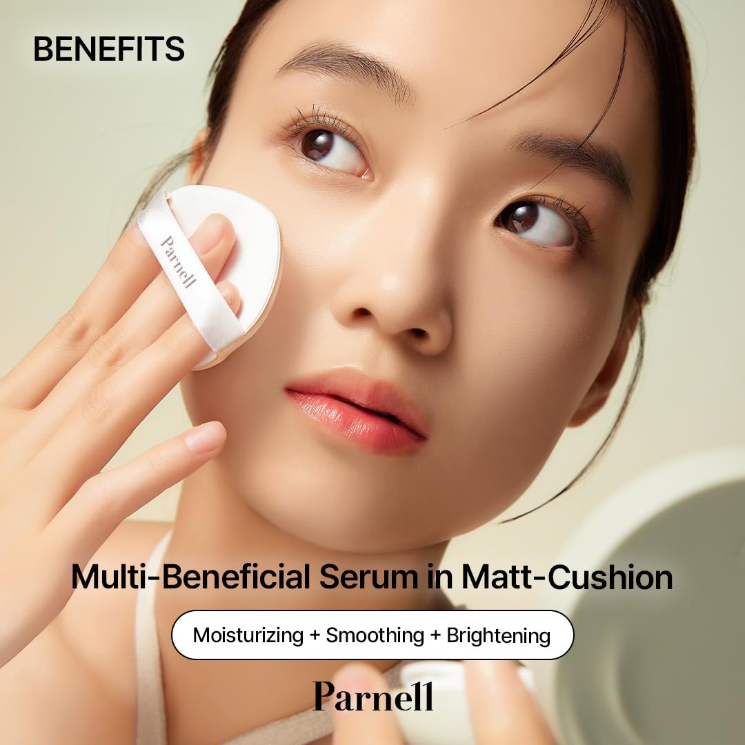 Lakinza K-beauty Parnell Cicamanu Serum In-Matte Cushion 15g, close-up of the compact with the cushion applicator visible.